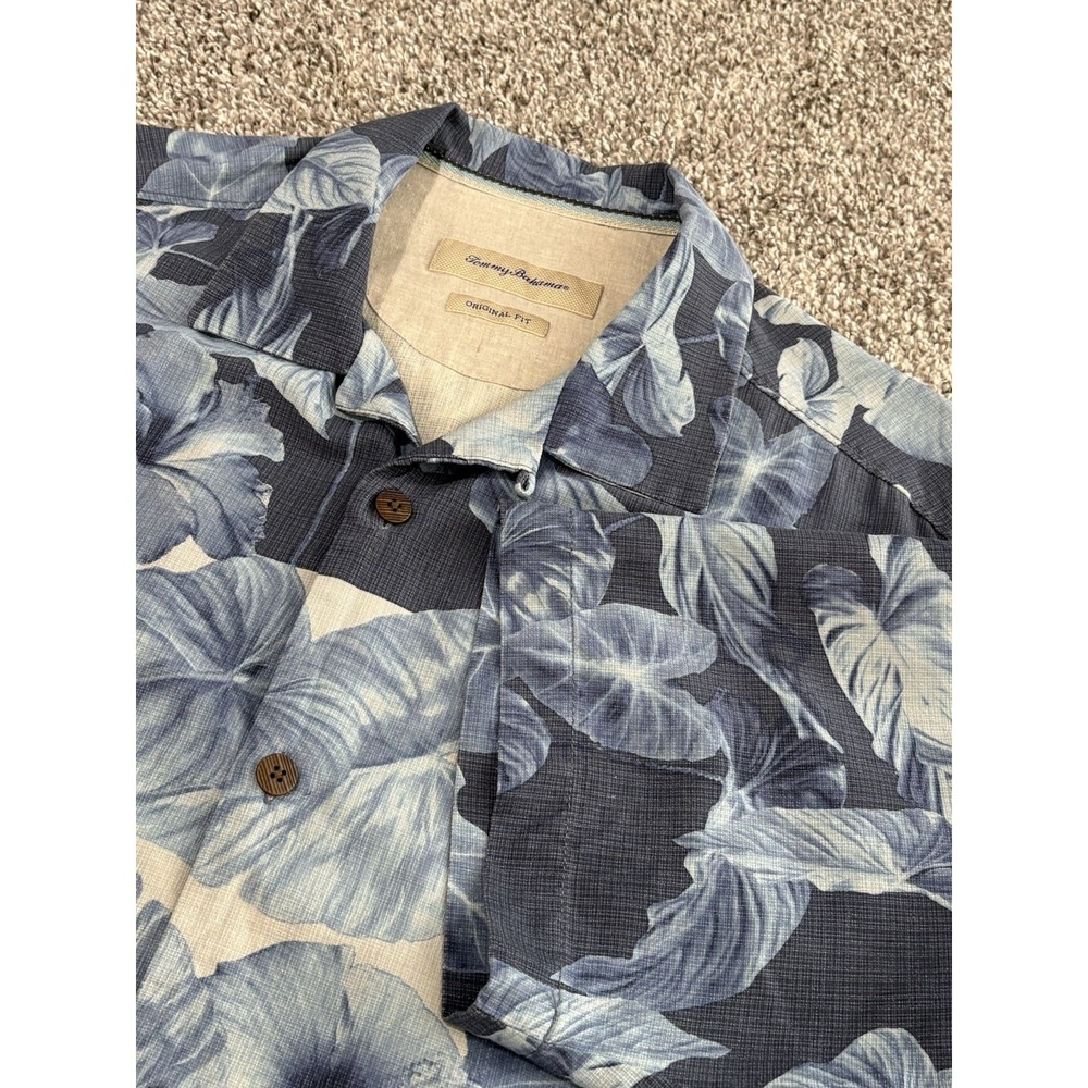 Tommy Bahama Button-Up 100% Silk Blue Palm Trees‎ Hawaiian Original Shirt Medium